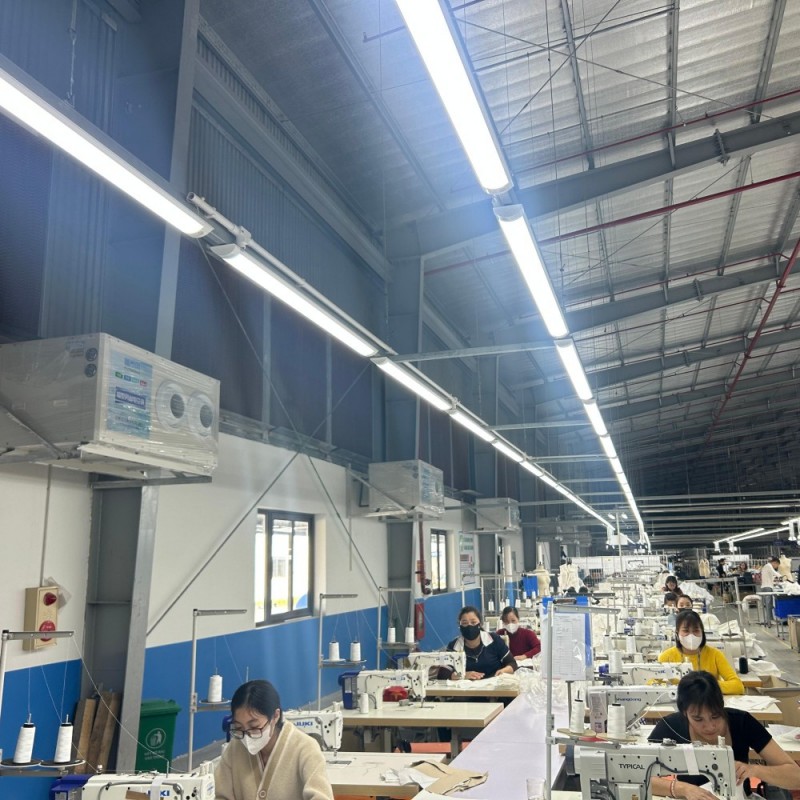 制衣服装车间降温…